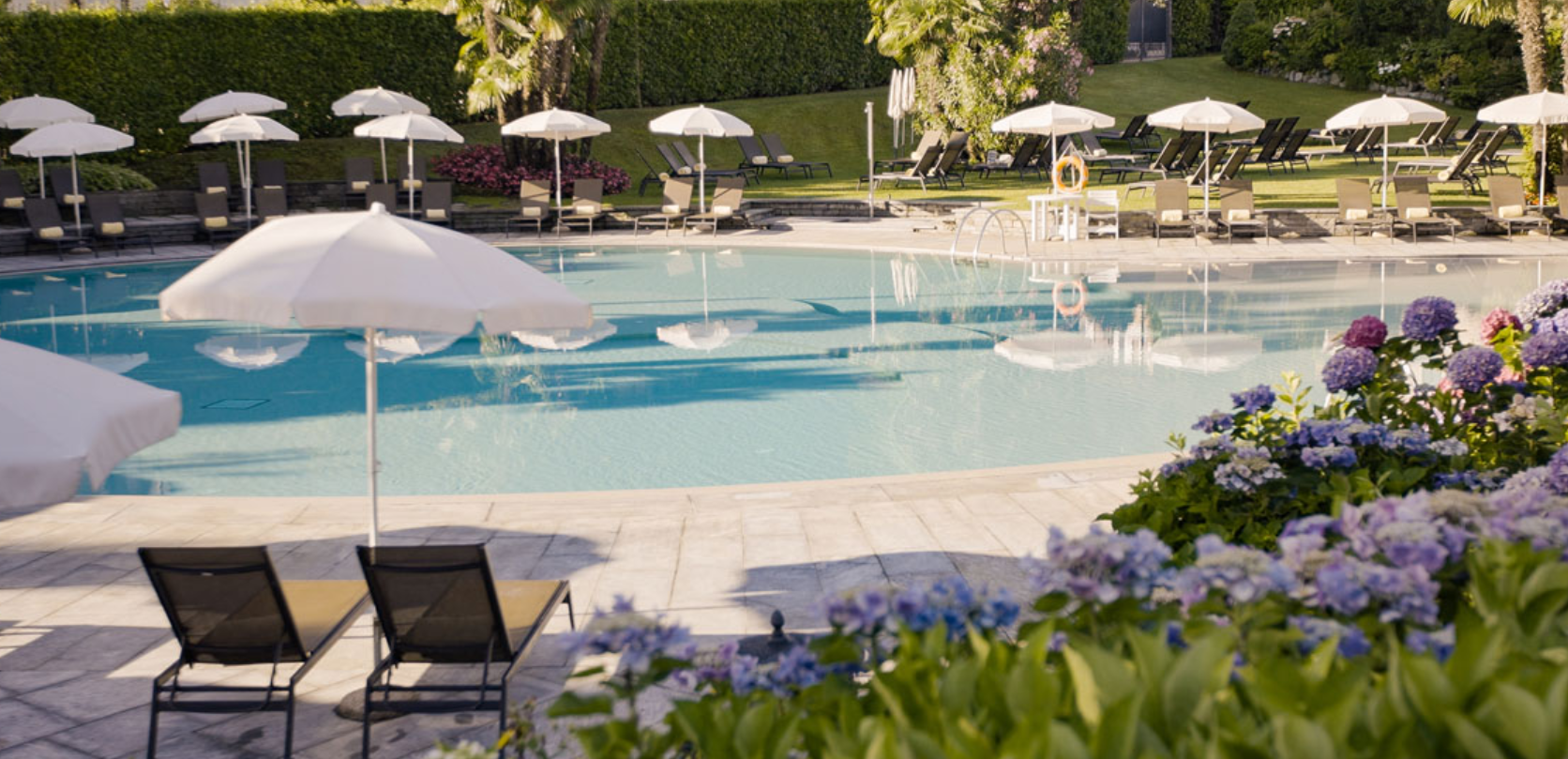 Außenpool des Regina Palace Hotels in Stresa